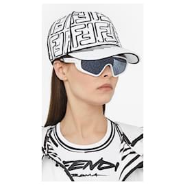 Fendi-Sombreros-Blanco