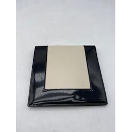 Saint Laurent-SAINT LAURENT  Clutch bags T.  leather-Black
