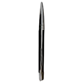 St Dupont-Ballpoint Challenge pen, REFERENCE : 405674.-Silver hardware