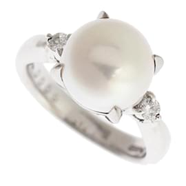 & Other Stories-Platinum Diamond Pearl Ring in Excellent Condition-Silvery