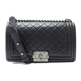 Chanel-Sac Chanel Boy Classique Cuir Noir-Black