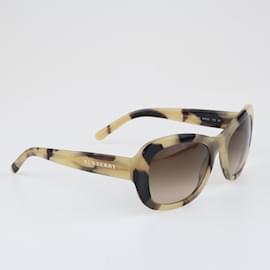 Burberry-cream/Black sunglasses-Black
