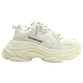 Balenciaga-Balenciaga Triple S Sneakers Allover-Logo aus weißem Polyurethan-Andere
