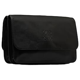 Loewe-Loewe Black Anagram Leather Clutch Bag-Black