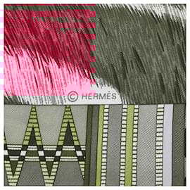 Hermès-Hermes Red Pelages et Camouflage Silk Scarf-Red,Dark red