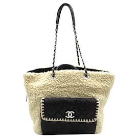 Chanel-Chanel White Mouton Drawstring Tote Bag-White