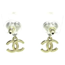 Chanel-Chanel Gold Strass Heart CC Drop Earrings-Golden