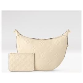 Louis Vuitton-LV Loop Hobo Empreinte creme-Bege