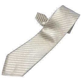 Burberry Black Label Roh