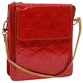 Louis Vuitton-LOUIS VUITTON Monogram Vernis Motto Accessoire Pochette Rouge M91137 Auth LV 53031-Rouge