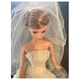 Autre Marque-Boneca Barbie Carolina Herrera Noiva Etiqueta Dourada-Multicor