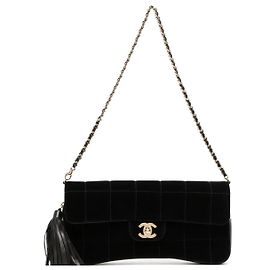 Chanel Rara 02Bolsa de ombro com borla Choco Bar Preto