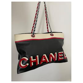 Chanel-Totes-Black,Red,Blue,Beige,Eggshell,Navy blue