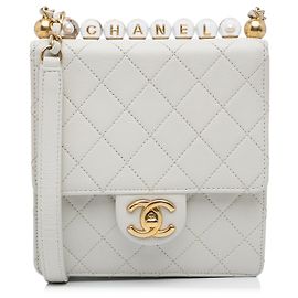Sac à bandoulière Chanel Mini Chic Pearls blanc Blanc
