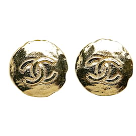 Chanel-Chanel Gold CC Clip On Earrings-Golden