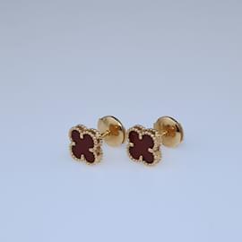 Van Cleef & Arpels-Van Cleef & Arpels Sweet Alhambra 18K Rose Gold Carnelian Stud Earrings-Golden