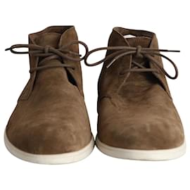 Tod's-Tod's Chukka Boots in Brown Polacco Suede-Brown