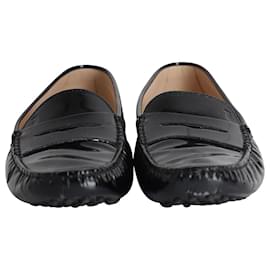 Tod's-Tod's Gommino Driving Loafers in Black Patent Leather -Black