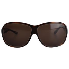 Tom Ford Round Tortoise Shell Sunglasses in Brown Plastic Brown