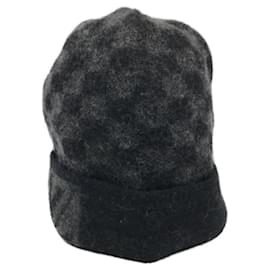 Louis Vuitton-***LOUIS VUITTON (Louis Vuitton)  Bonnet Petit Damier knit hat-Black