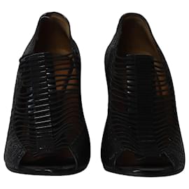 Givenchy-Givenchy Spazz Peep Toe Booties aus schwarzem Leder-Schwarz