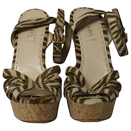 Prada-Prada Sandálias com tira no tornozelo com estampa animal em cabelo de pônei marrom-Outro