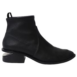 Alexander Wang Kori Cutout Ankle Boots In Black Leather  Black