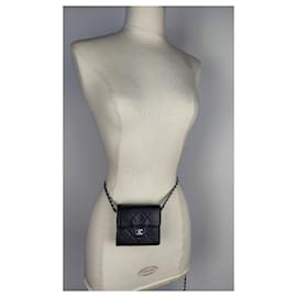 Chanel-Portafoglio Chanel con catena Intramontabile pelle nera, apertura foderata, CC, crossbody, VINTAGE ▾-Nero