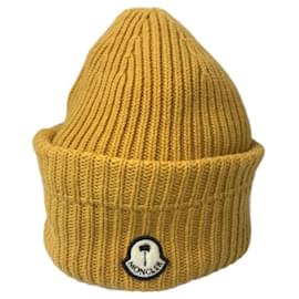 Moncler-***MONCLER (MONCLER)  8 Gorro de punto Palm Angels-Amarillo