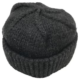 Autre Marque-***WTAPS (lined Taps)  knit hat-Black