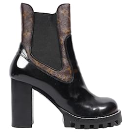 Louis Vuitton® LV Beaubourg Ankle Boot Cacao. Size 36.0