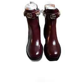Gucci-Stiefeletten-Pflaume