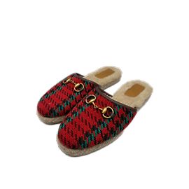 GUCCI  Mules & clogs T.eu 38.5 tweed Red