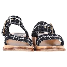 Chanel-Chanel Slides com alça com fivela em tweed preto-Preto