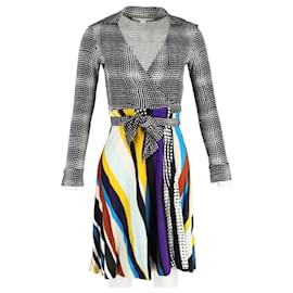 Diane Von Furstenberg-Diane Von Furstenberg Robe portefeuille à imprimés multiples en soie multicolore-Multicolore