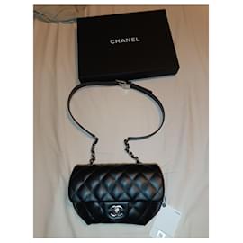 Chanel-Hand bags-Black
