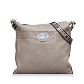 Fendi-Sac messager zippé Fendi Selleria-Gris