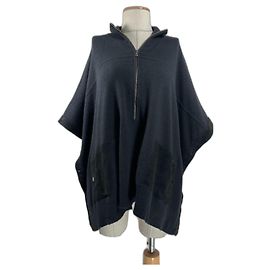 Autre Marque Repeat Luxury Poncho Strickjacke Schwarz Kaschmir Wolle Schwarz
