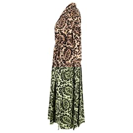 Fendi-Fendi Leopard-Print V-Neck Midi Dress in Brown Polyester-Brown
