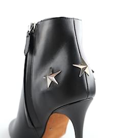 Givenchy-GIVENCHY  Boots T.eu 36 leather-Black