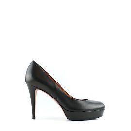 GUCCI - Black leather pumps (T37) Black