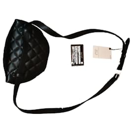 Chanel-Women's bag-Black