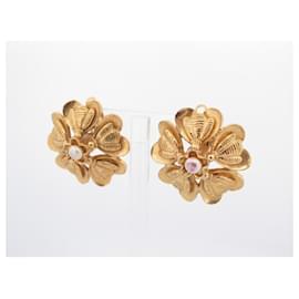 Chanel-PENDIENTES VINTAGE CHANEL FLOR CON PERLAS DE CASTELLANE 1986 Aretes-Dorado