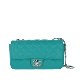 Chanel-Bolso de hombro Chanel color verde azulado-Otro