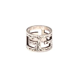 Gucci-Bague en métal large Gucci Silver G Cube Cut Out en très bon état-Argenté