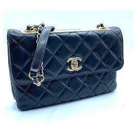 Chanel Puerto Banus black leather handbag Black