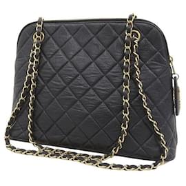 Chanel-Bolso de hombro con cadena CC Matelasse-Negro