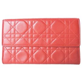 Cartera con solapa Dior Cannage roja Roja