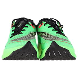 Nike-Nike ZoomX Vaporfly WEITER% 2 Turnschuhe aus grünem Mesh-Grün