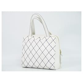 Chanel-Chanel Wild Stitch-White